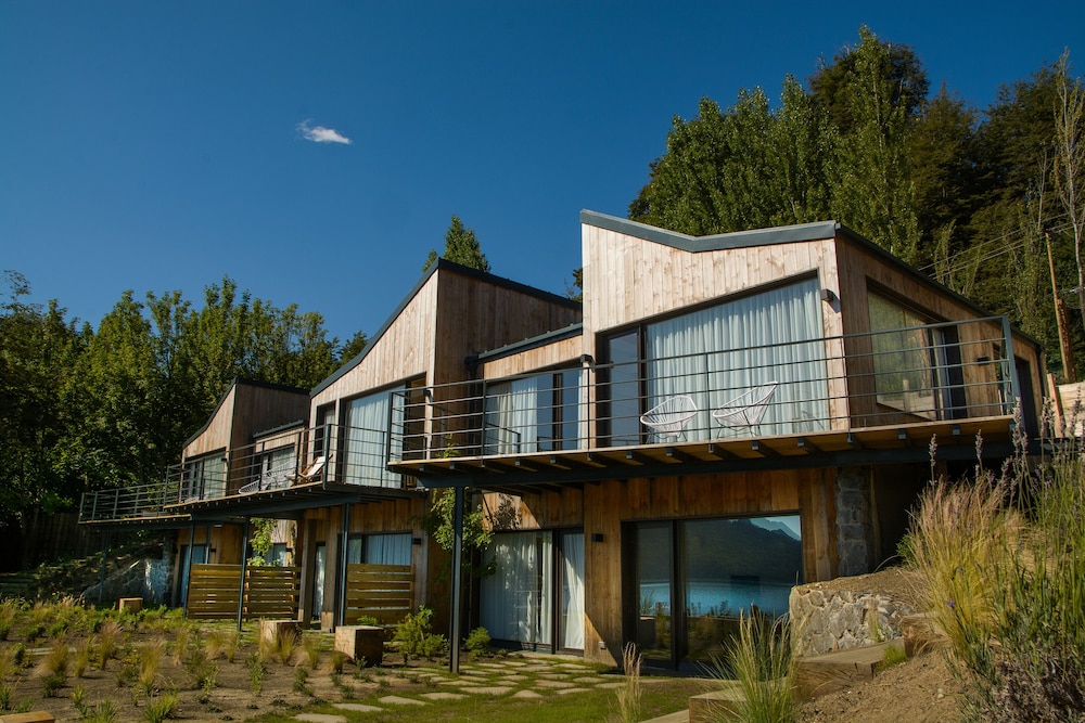 correntoso townhouses