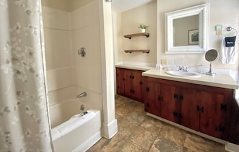 sea meadow inn