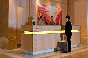 one world hotel
