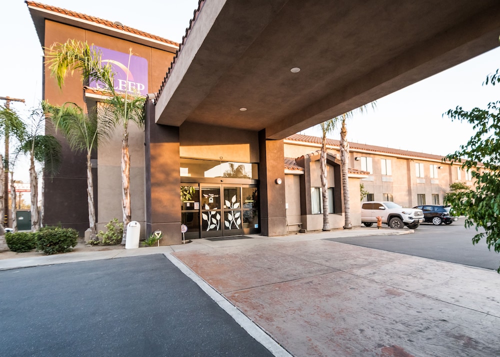 sleep inn and suites bakersfield north