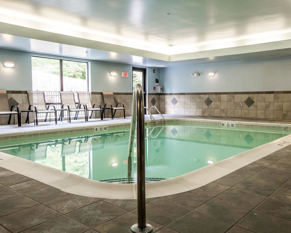 comfort suites whitsett greensboro east