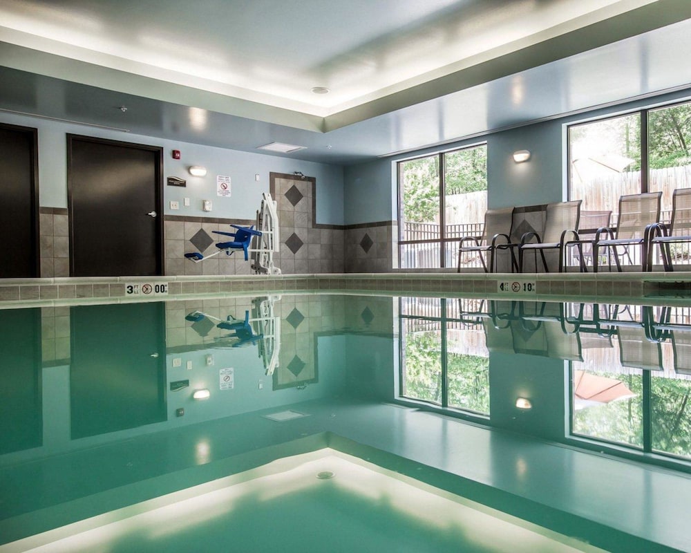 comfort suites whitsett greensboro east