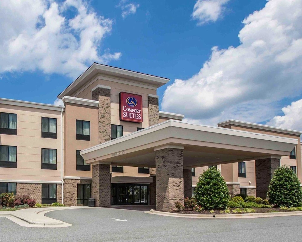comfort suites whitsett greensboro east