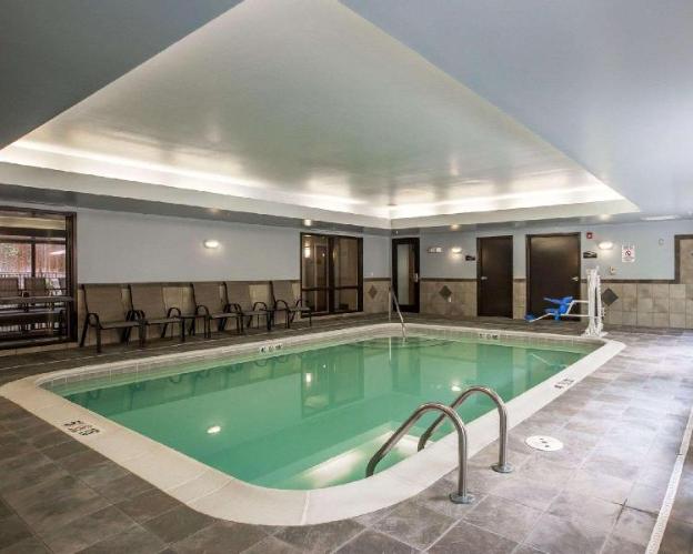 comfort suites whitsett greensboro east
