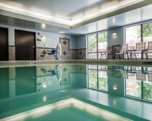 comfort suites whitsett greensboro east