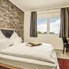 hotel maxis