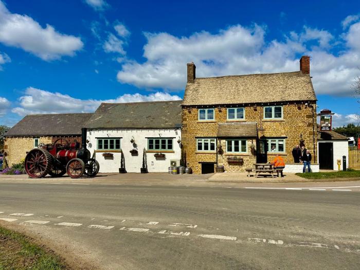 hook norton