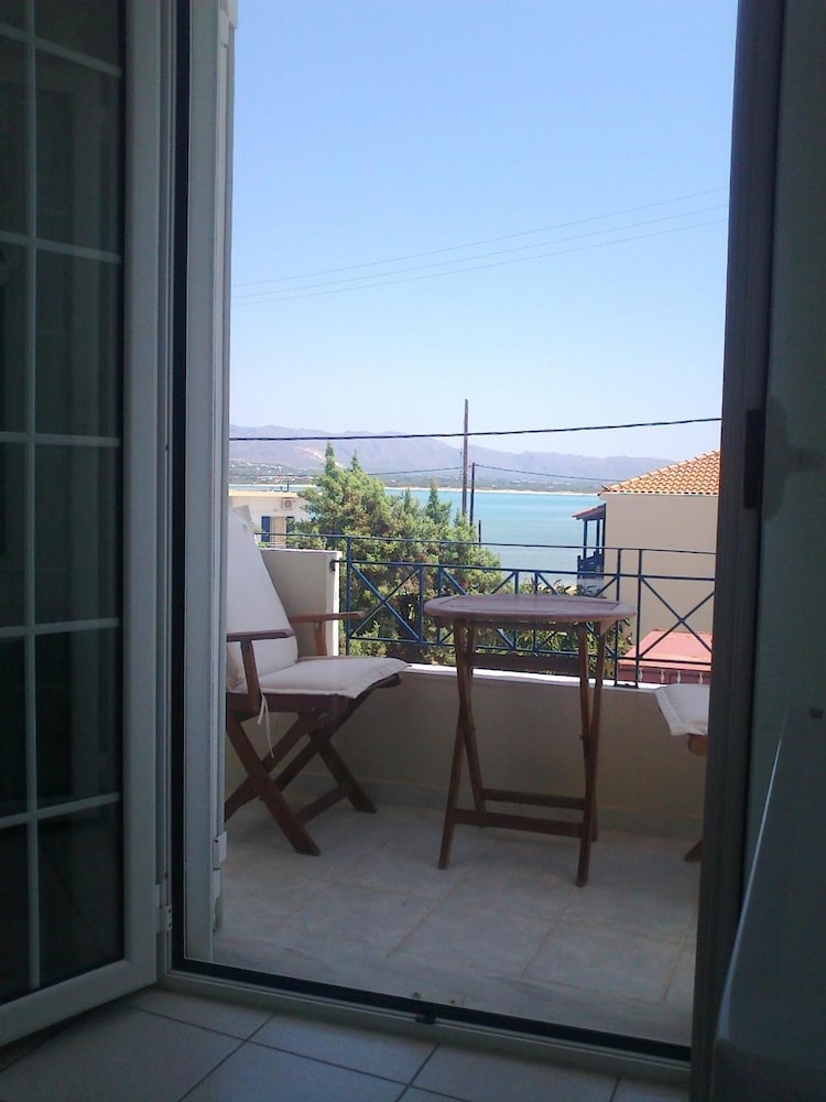 kontogoni rooms
