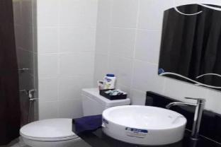 the rochester parklane condominium