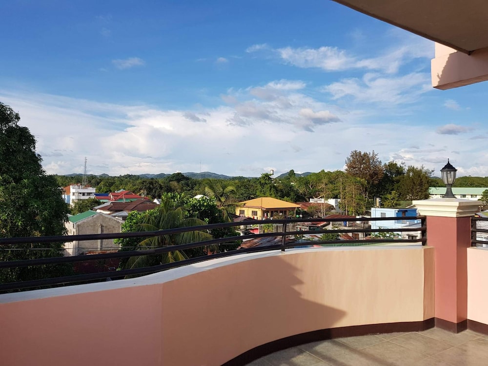 palompon travelers lodge