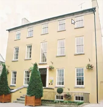 baileys hotel cashel