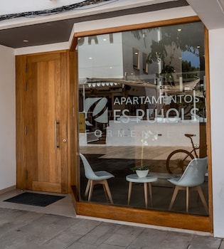 apartamentos es pujols