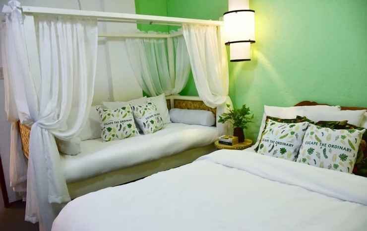 penthouse 8 colors beach house resort by cocotel