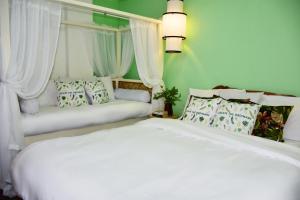 penthouse 8 colors beach house resort by cocotel