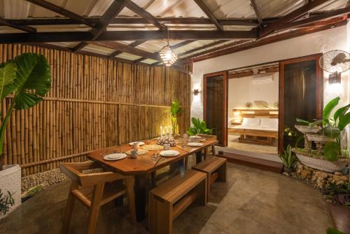 soffta surf ranch hostel
