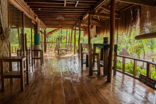 soffta surf ranch hostel
