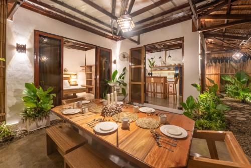 soffta surf ranch hostel