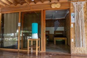 soffta surf ranch hostel
