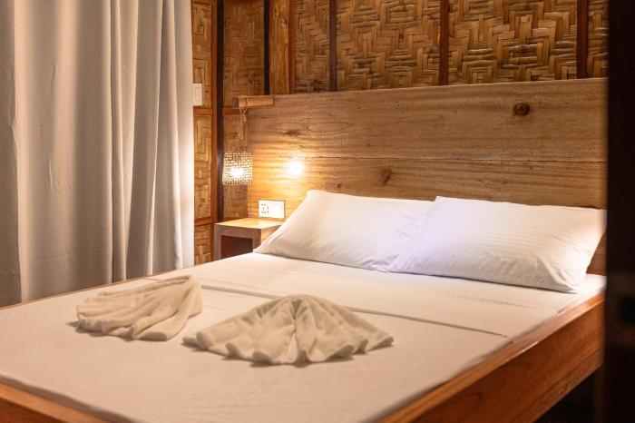 soffta surf ranch hostel