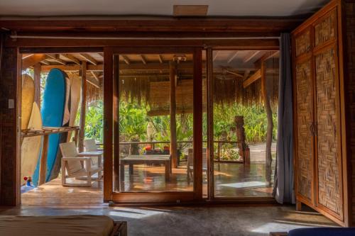 soffta surf ranch hostel