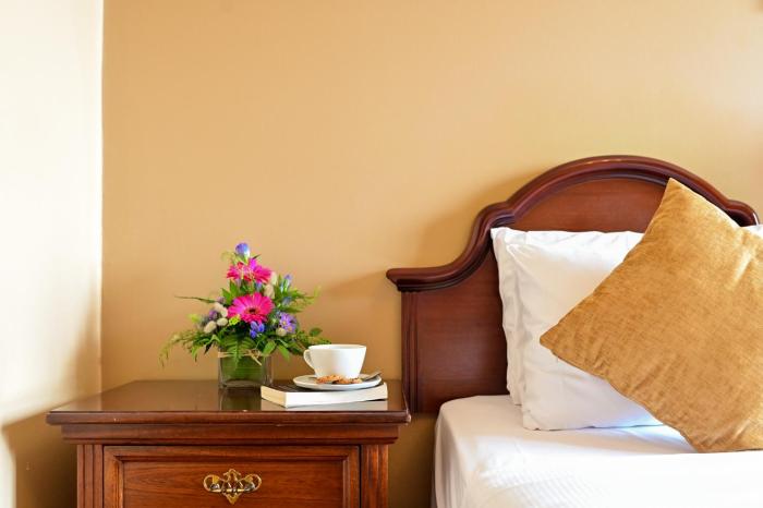 lawlors hotel