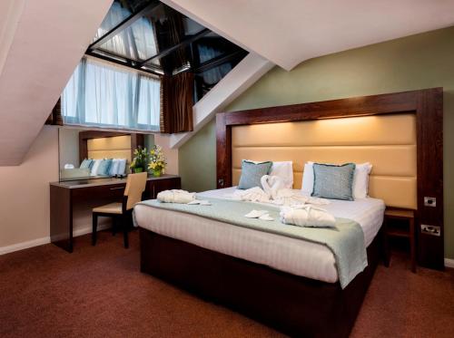 treacys hotel