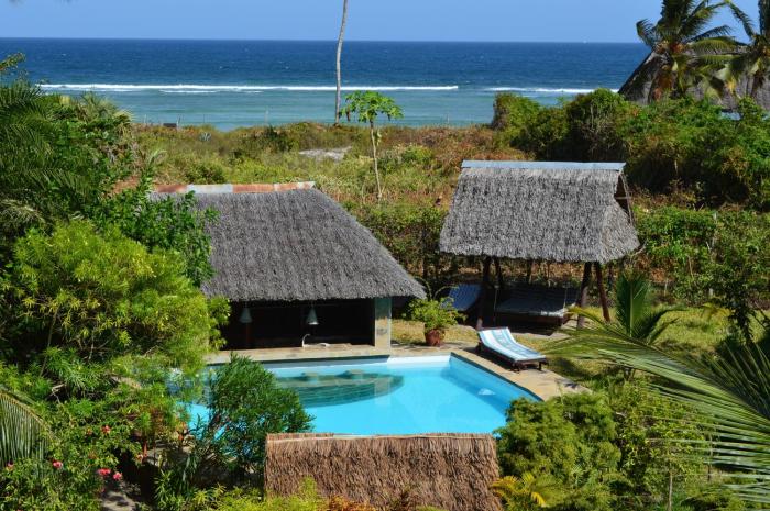 coast sun gardens cottage