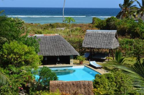 coast sun gardens cottage