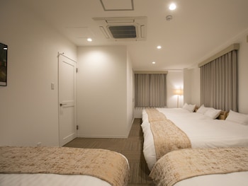 big room guest house