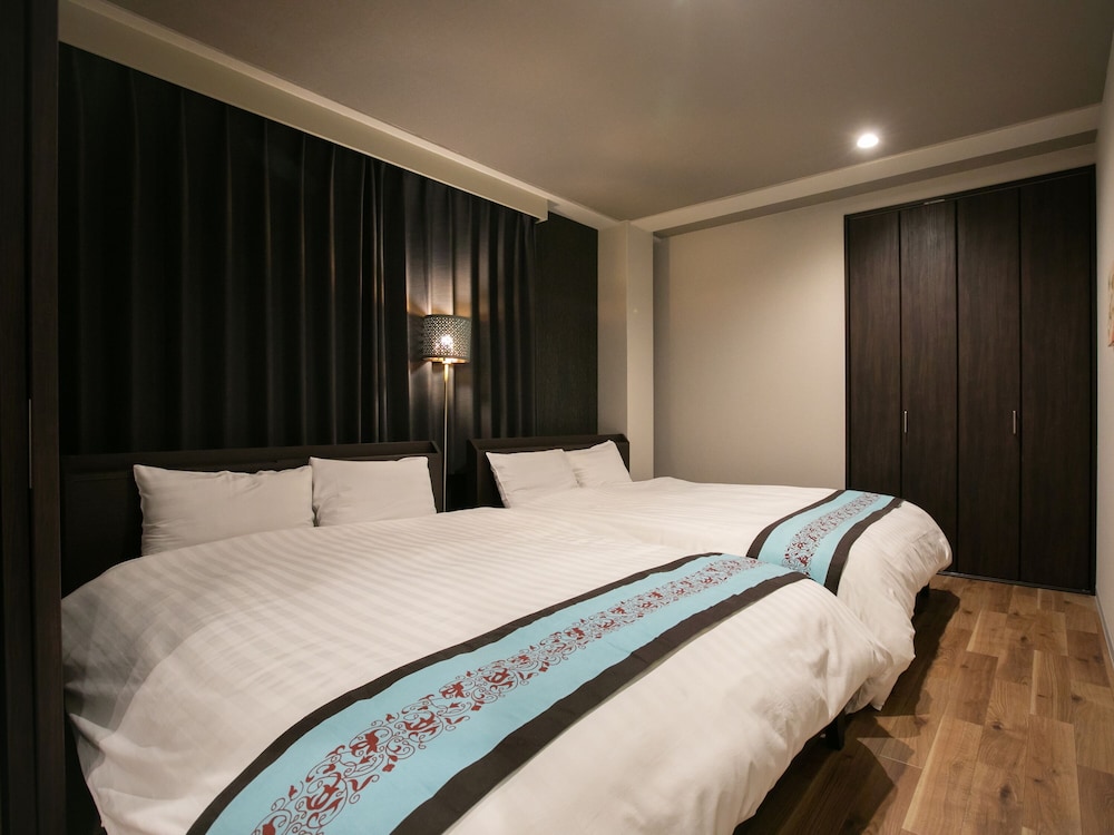 big room guest house
