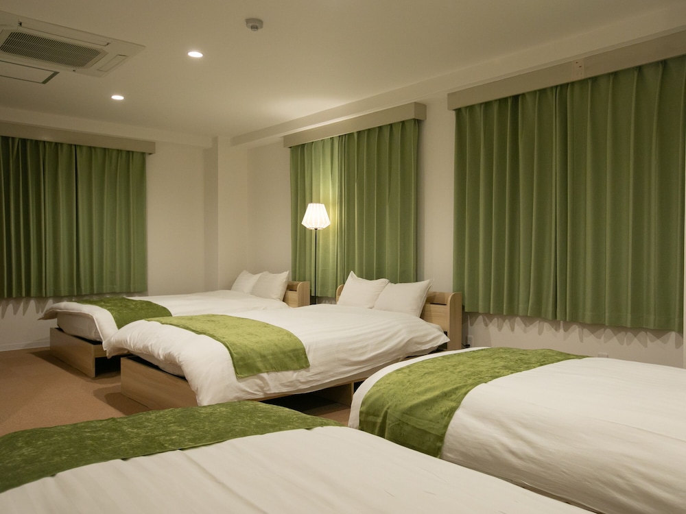 big room guest house