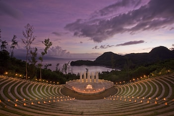 Misibis Bay,Bacacay>>Albay,4.5 star