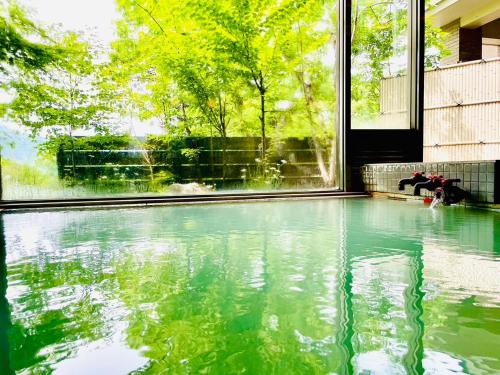 lake side nikko hotel