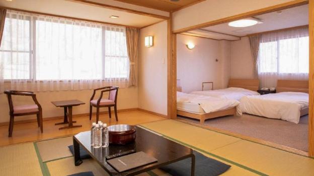lake side nikko hotel