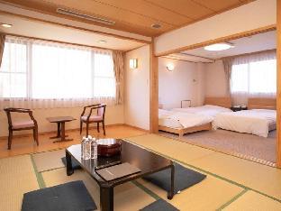lake side nikko hotel
