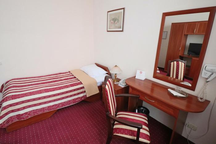 hotel ukraine