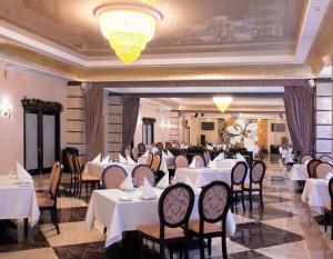 hotel ukraine