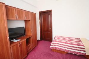 hotel ukraine
