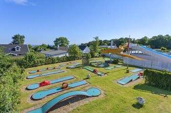 First Camp Skovlund Camping & Cottages,Borkop>>Asperup,3 star