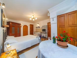 onisillos hotel