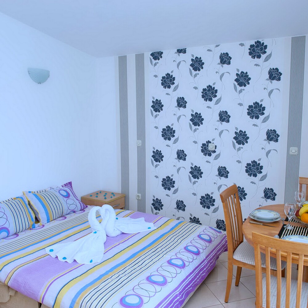 apartments tiho and jelena