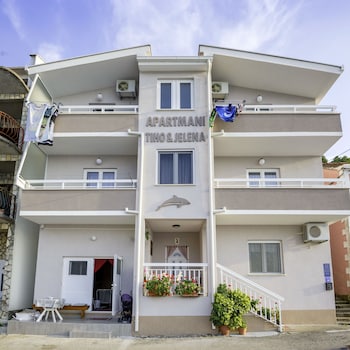 apartments tiho and jelena