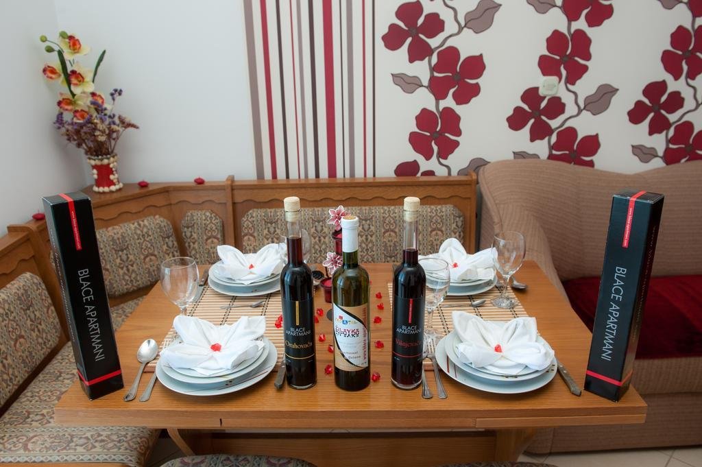 apartments tiho and jelena