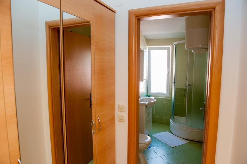 apartments tiho and jelena