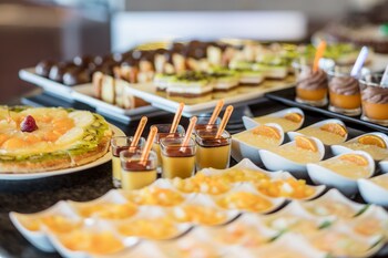 aqua hotel promenade and spa