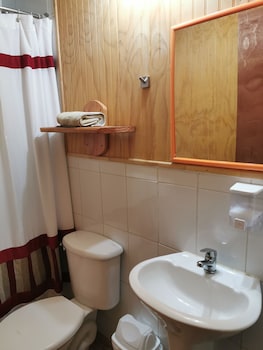cabanas and hospedaje choshuenco