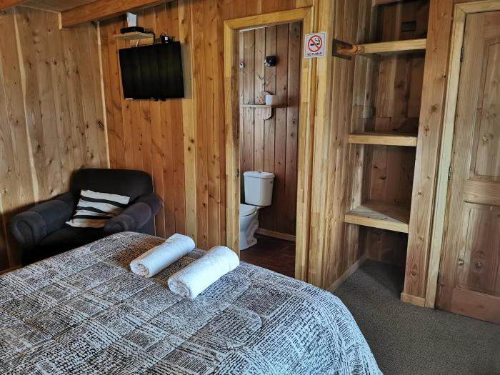 cabanas and hospedaje choshuenco