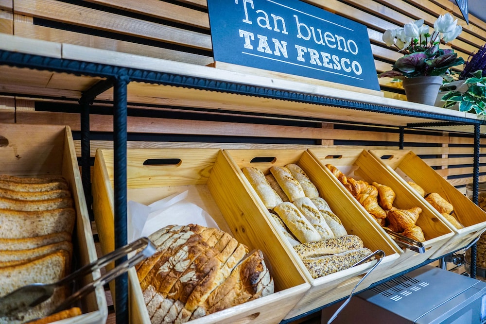 ibis girona costa brava