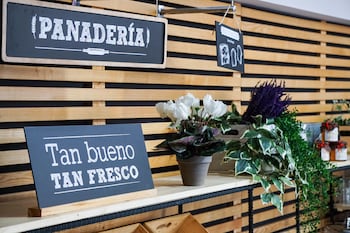 ibis girona costa brava