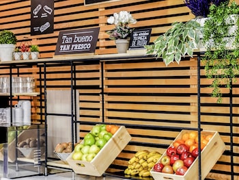 ibis girona costa brava